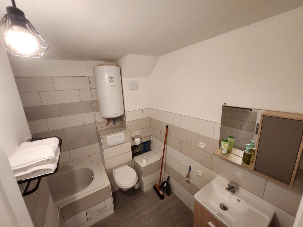 Agreable Appartement, Lumineux บาร์-เล-ดุค ภายนอก รูปภาพ