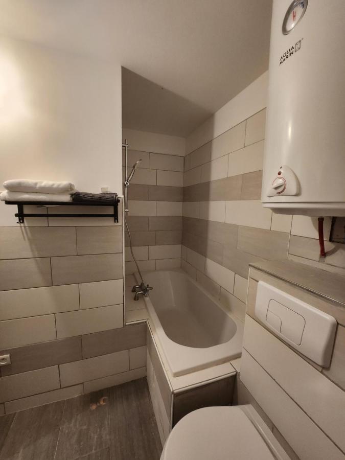 Agreable Appartement, Lumineux บาร์-เล-ดุค ภายนอก รูปภาพ